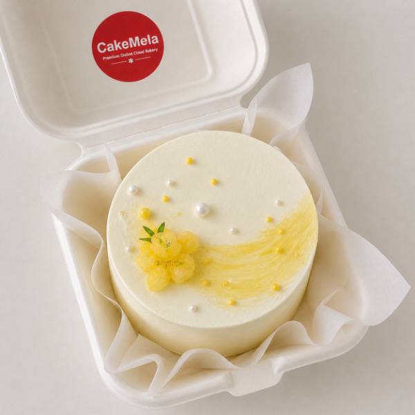 Pineapple Bliss Bento Cake